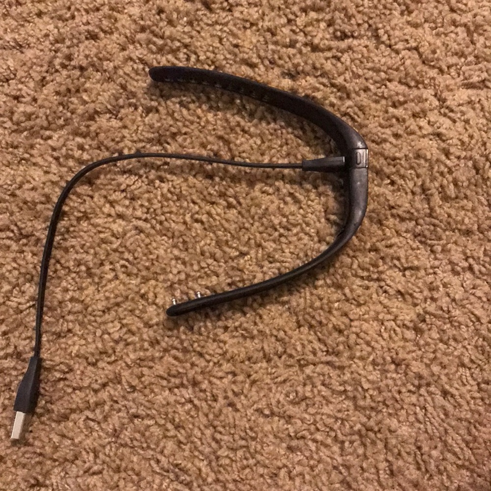 Fitbit Charge - Picture 2 of 3